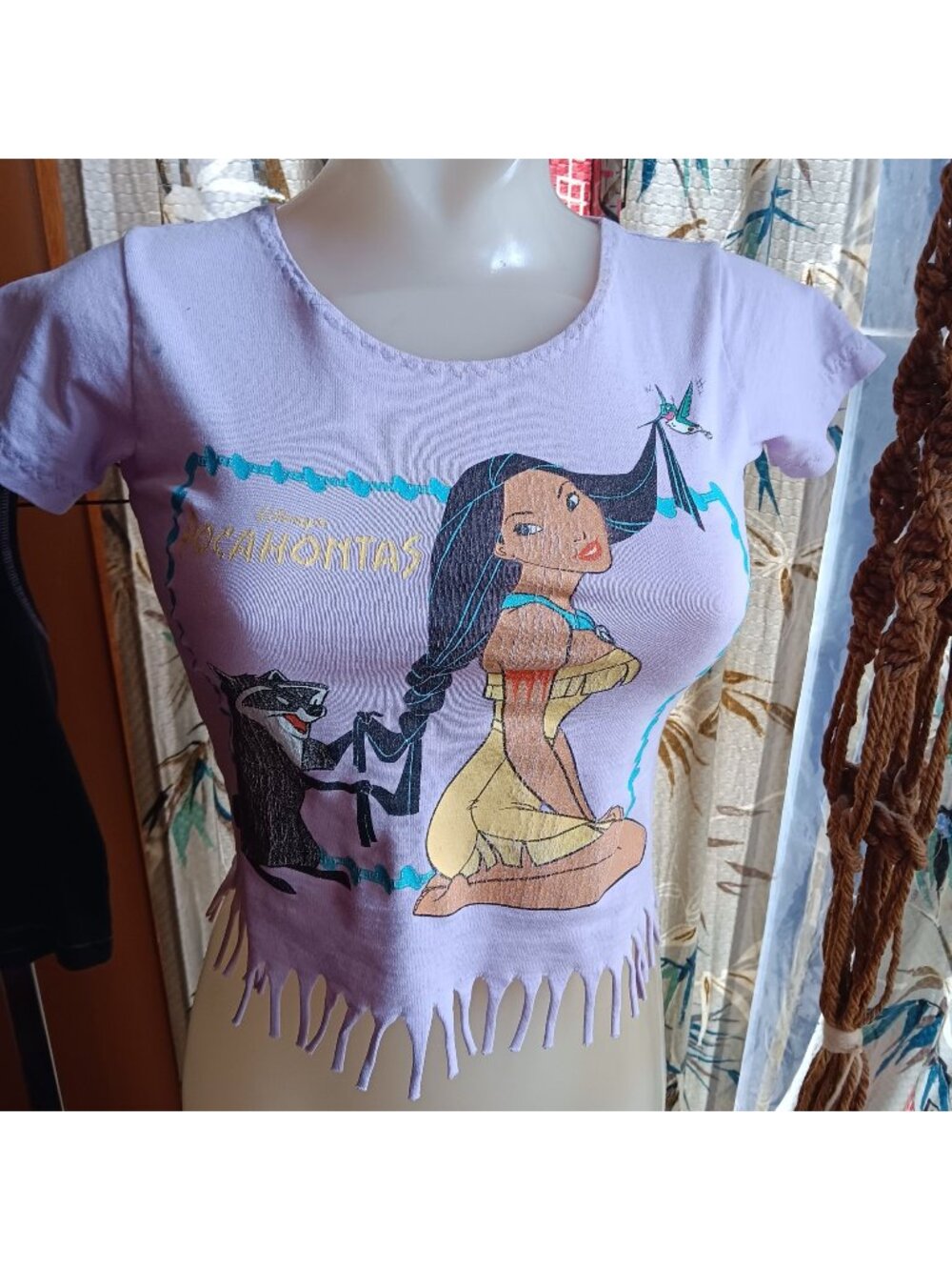 XXS True Vintage 90's T-shirt Disney Pocahontas Meeko Cropped Fringe Girls 10